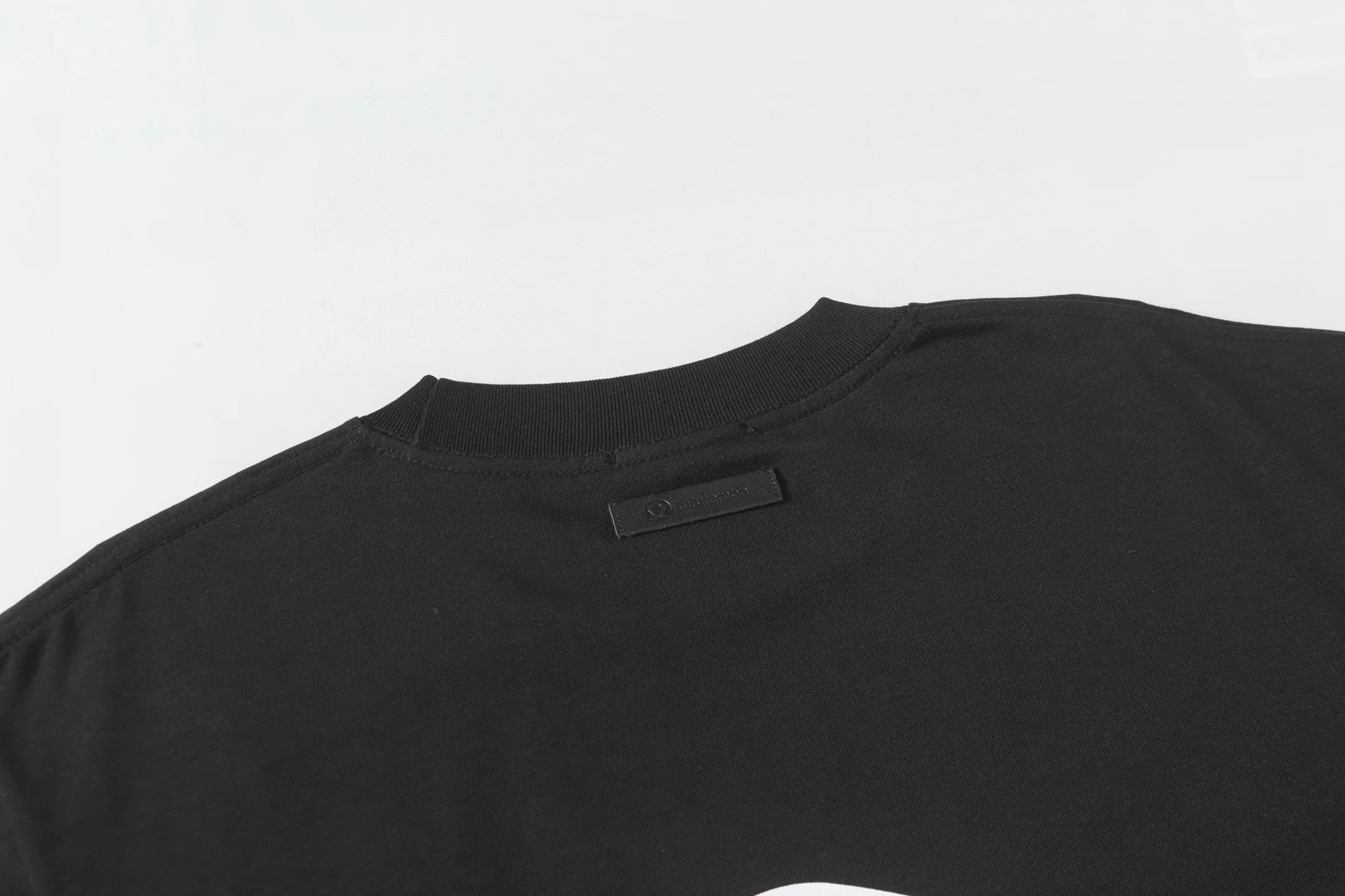 Lululemon t : Quality Quality， g 26 ， Same Style， 。 ：Black，White Size：XS-L