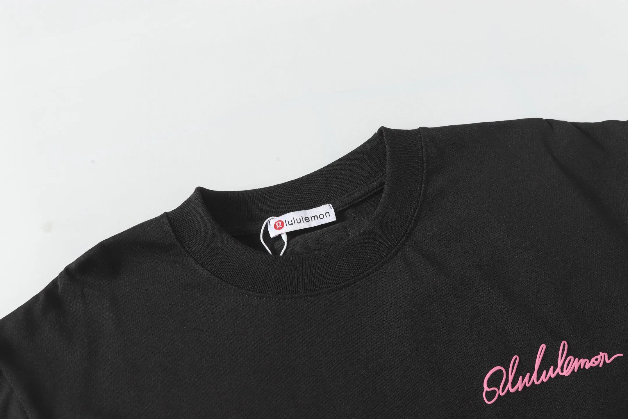 Lululemon t : Quality Quality， g 26 ， Same Style， 。 ：Black，White Size：XS-L