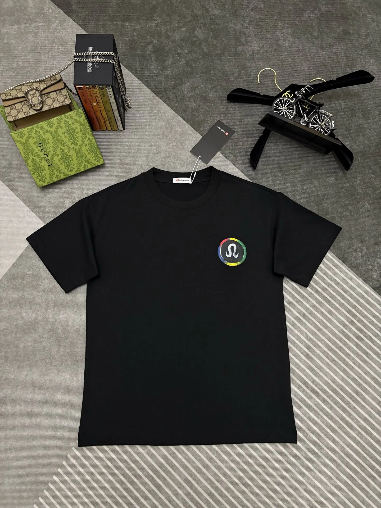 lululemon T 【 lululemon ， 】 New Arrival ， Premium Versatile ， Same Style lululemon ， 1 Ω logo， / ： ◦ logo Black ， ； ◦ 、 、 、 ， ， ， 。 ， ， 。 ， 。 ， ， ！！ Sizes：S、M、L、XL、XXL