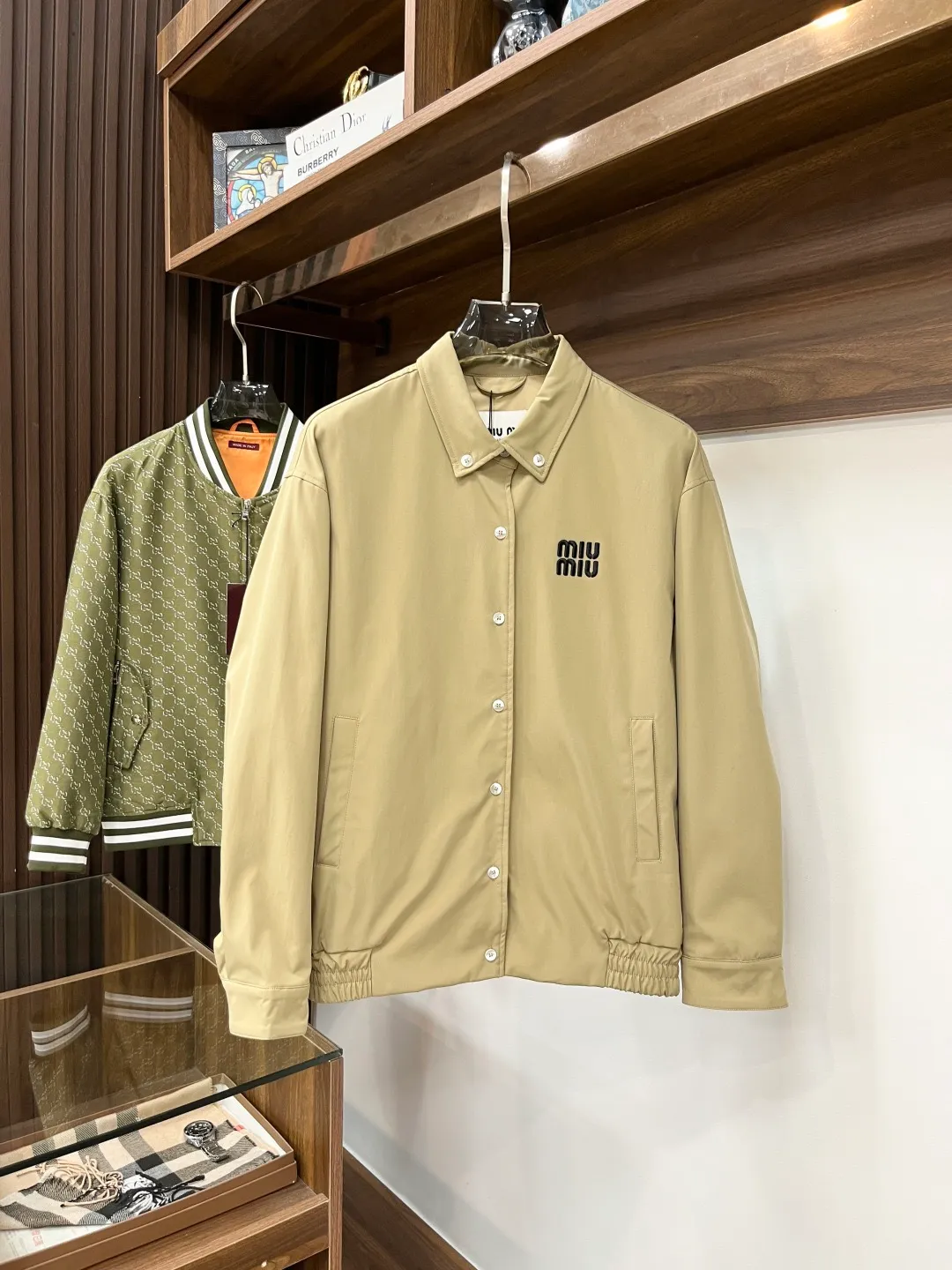 Miu Miu Khaki Miu Miu Classic 1： Miu Miu 2: 3: 4: Size：M-3XL