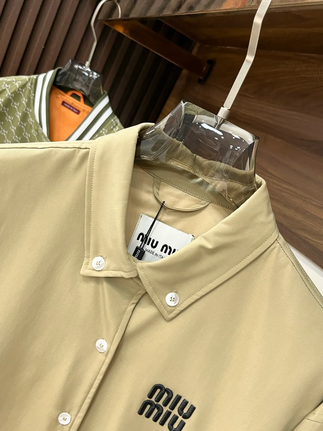 Miu Miu Khaki Miu Miu Classic 1： Miu Miu 2: 3: 4: Size：M-3XL
