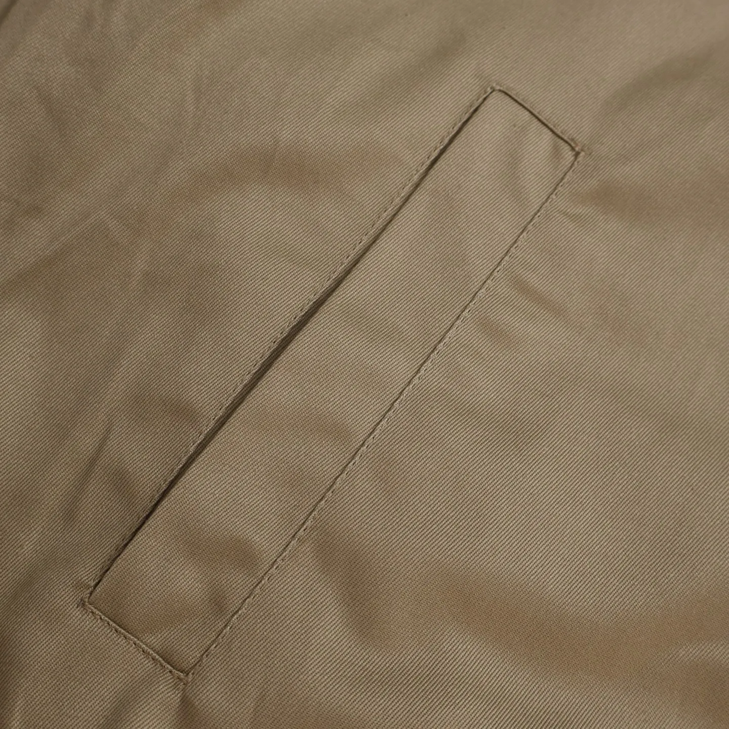 Miu Miu Khaki Miu Miu Classic 1： Miu Miu 2: 3: 4: Size：M-3XL