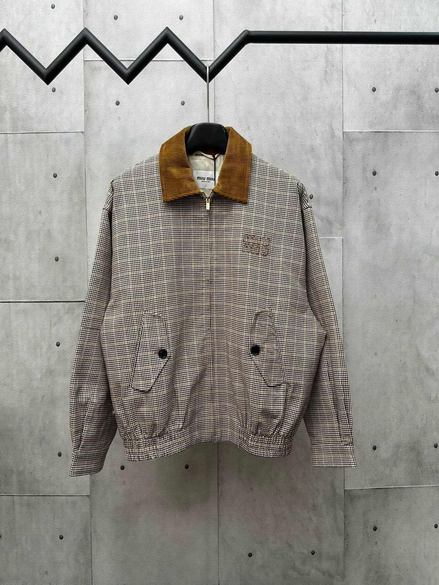 MIUMIU 2025SSNew Arrival ， ， Retro Size：S M L XL