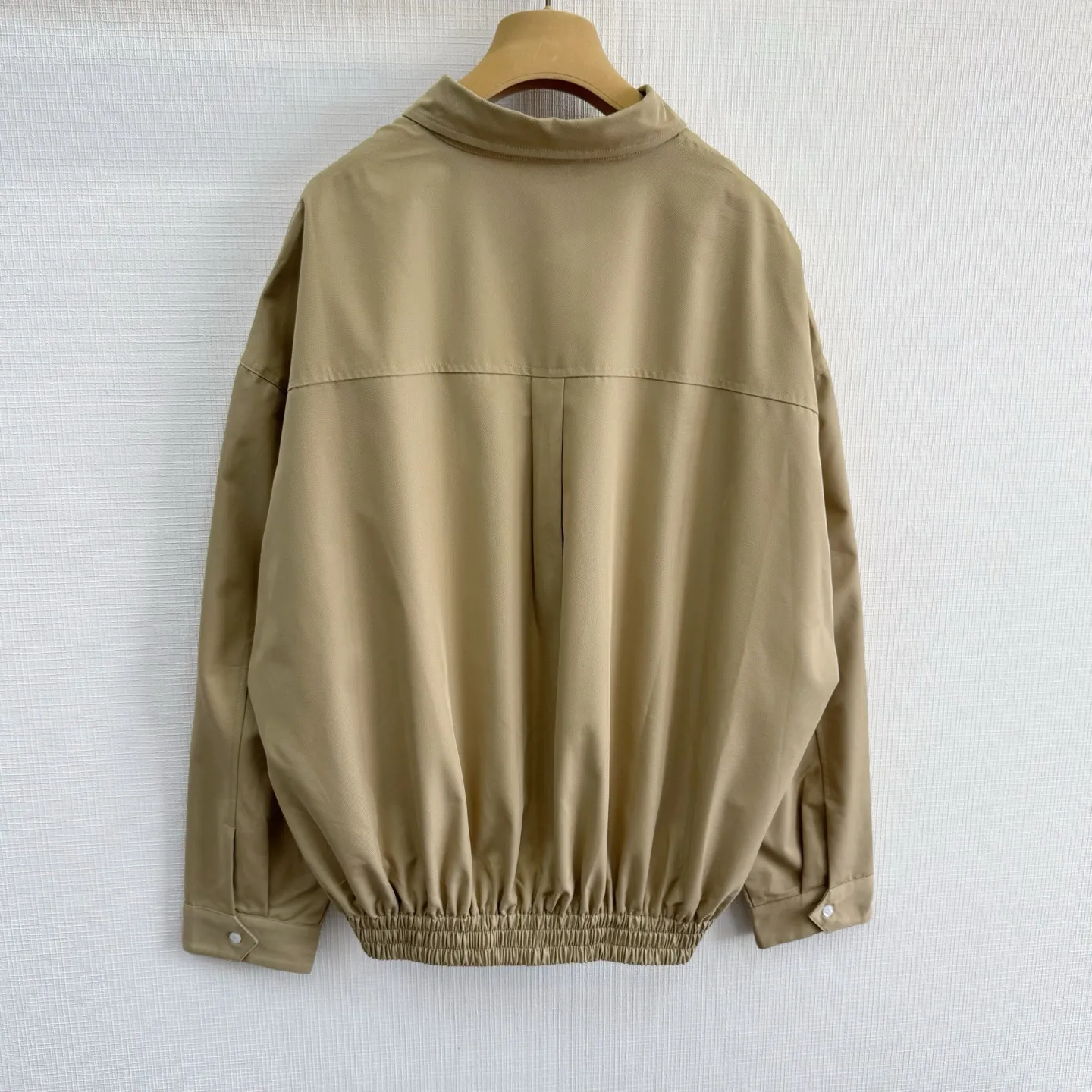 Miu Miu Khaki Miu Miu Classic 1： Miu Miu 2: 3: 4: Size：M-3XL