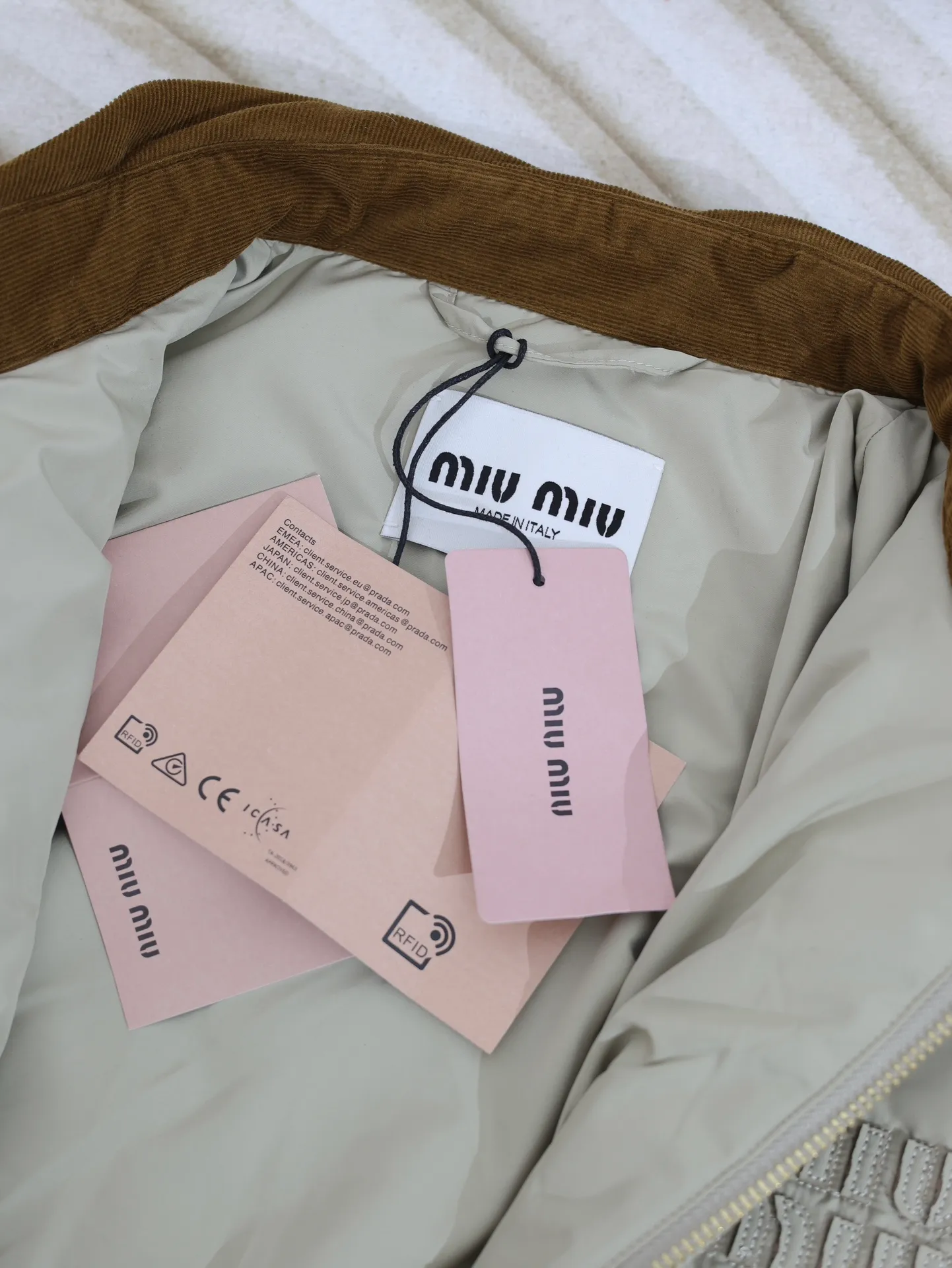 Miumi* / 24Fw New Arrival YB 100 ， ， ， ， ， ， ， ， Size：S/M/L/XL