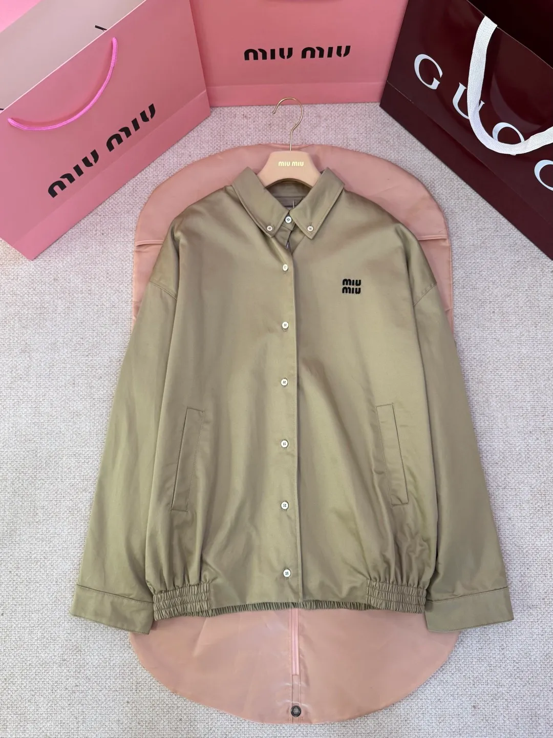 Miu Miu Khaki Miu Miu Classic 1： Miu Miu 2: 3: 4: Size：M-3XL