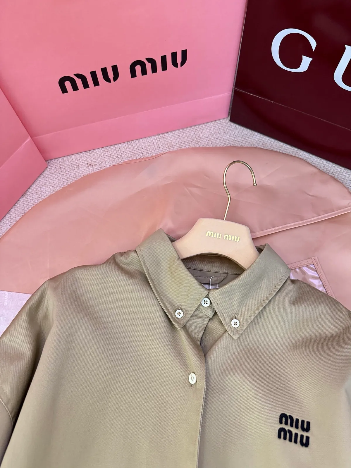 Miu Miu Khaki Miu Miu Classic 1： Miu Miu 2: 3: 4: Size：M-3XL