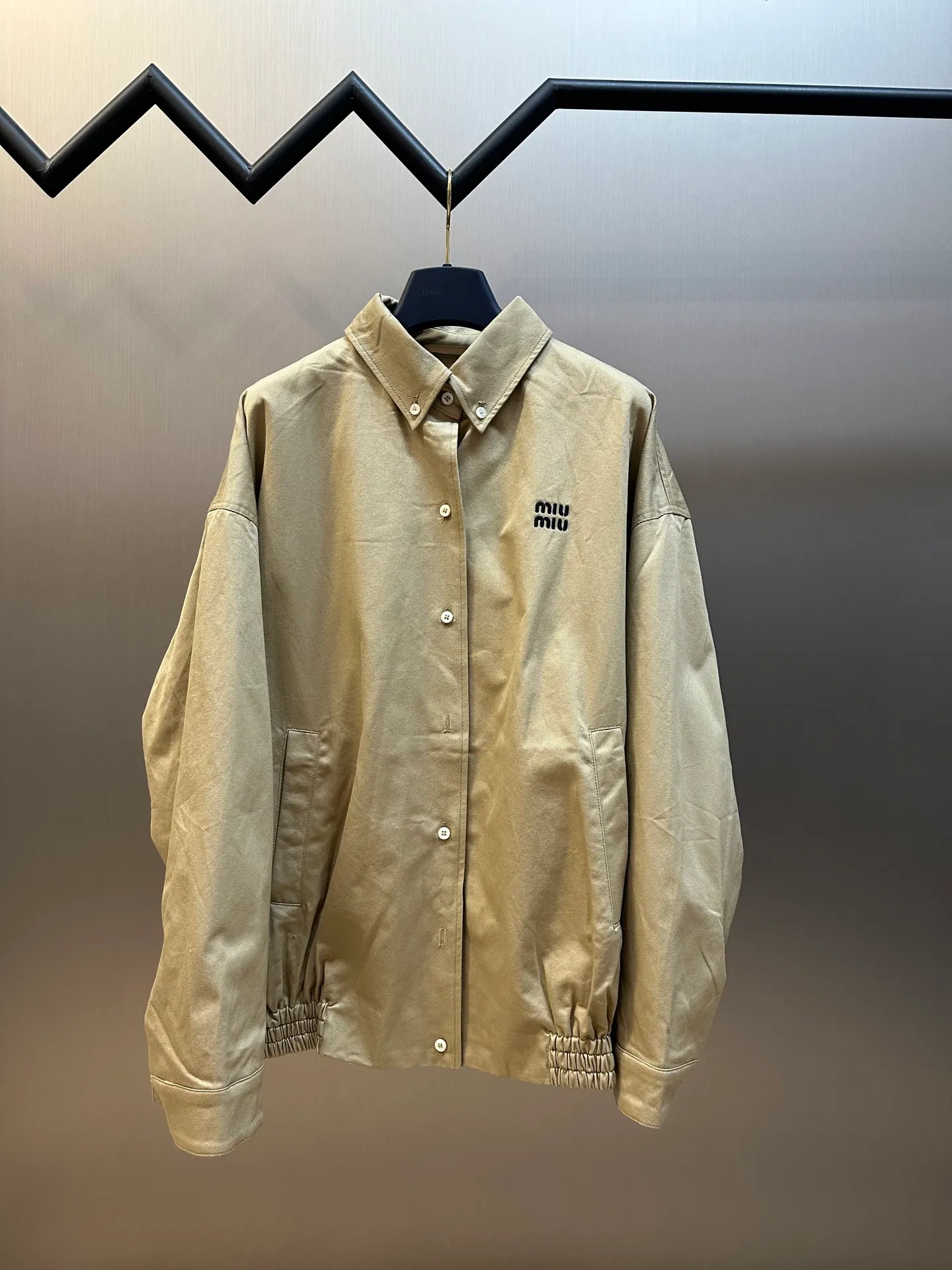 Miu Miu Khaki Miu Miu Classic 1： Miu Miu 2: 3: 4: Size：M-3XL