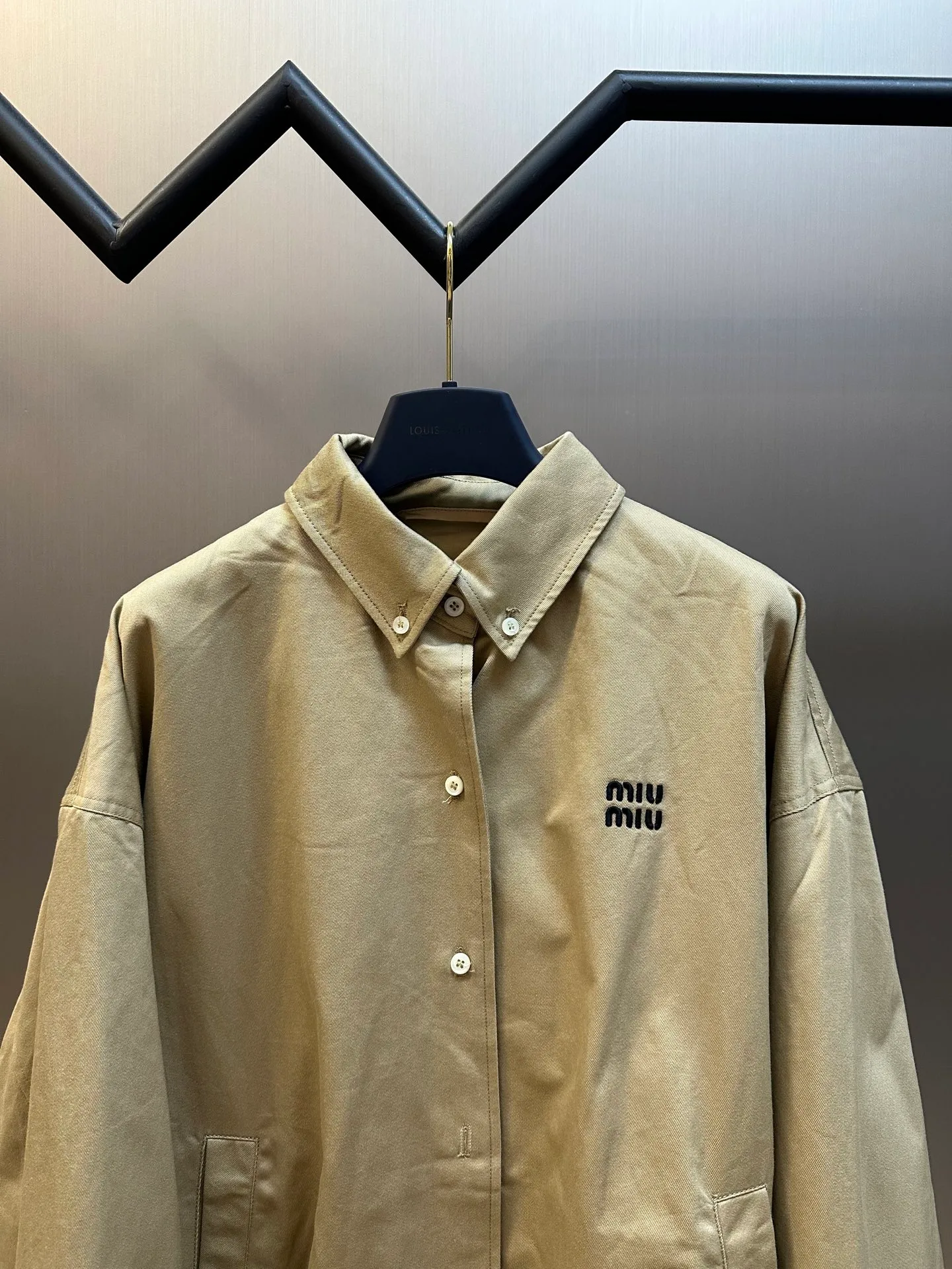 Miu Miu Khaki Miu Miu Classic 1： Miu Miu 2: 3: 4: Size：M-3XL