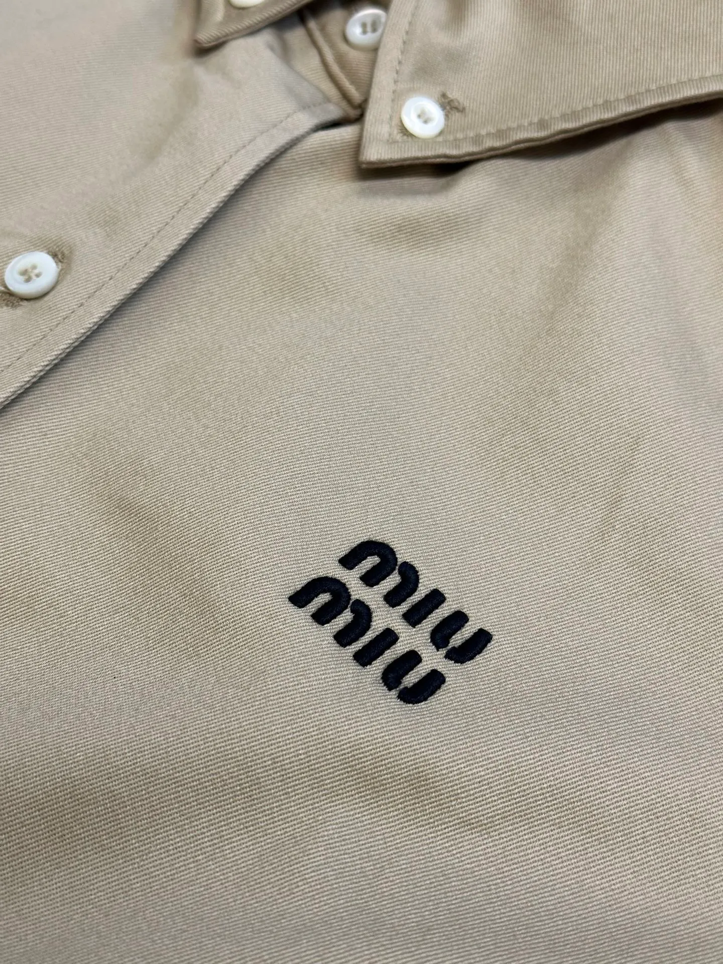 Miu Miu Khaki Miu Miu Classic 1： Miu Miu 2: 3: 4: Size：M-3XL