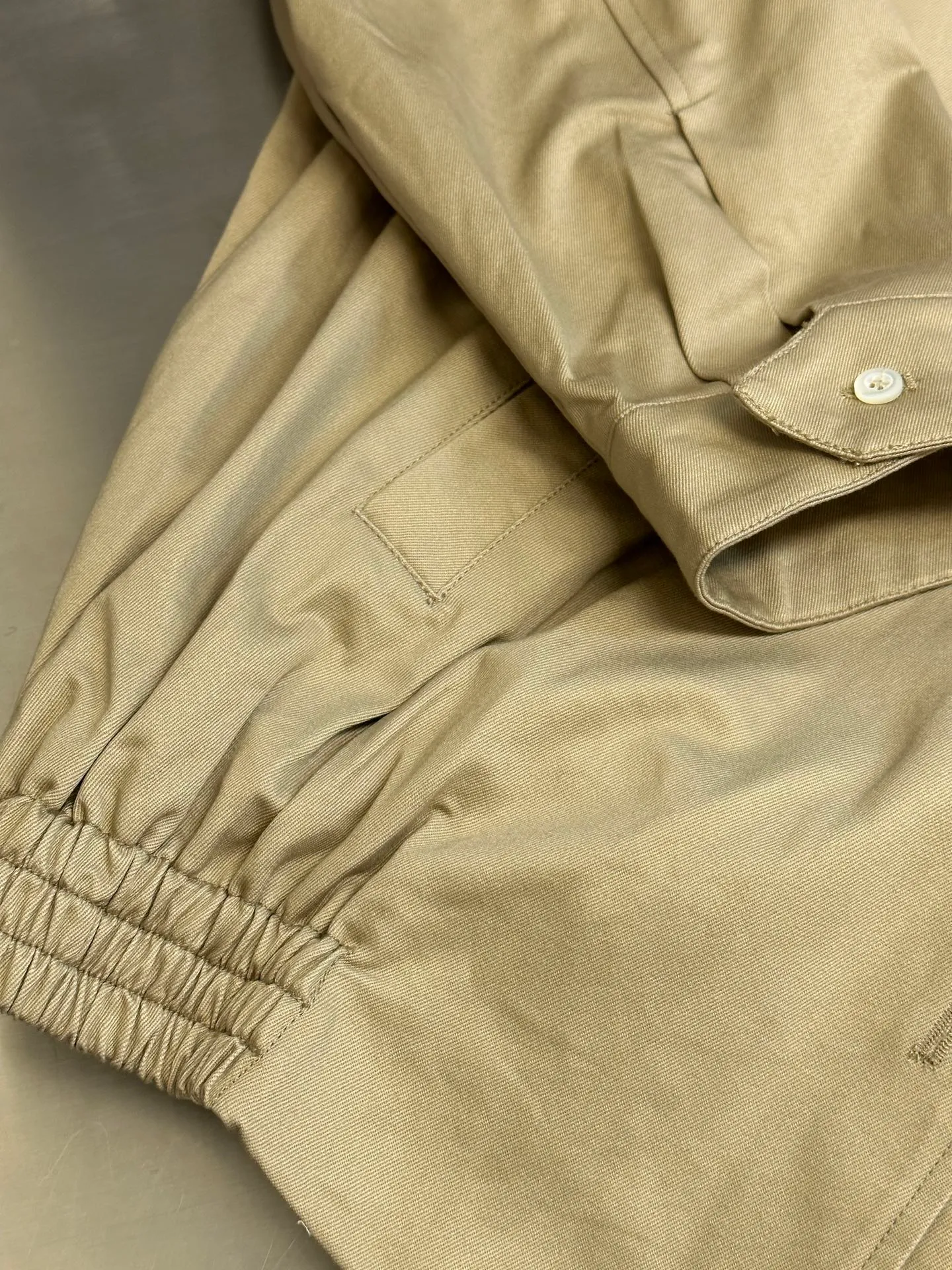 Miu Miu Khaki Miu Miu Classic 1： Miu Miu 2: 3: 4: Size：M-3XL