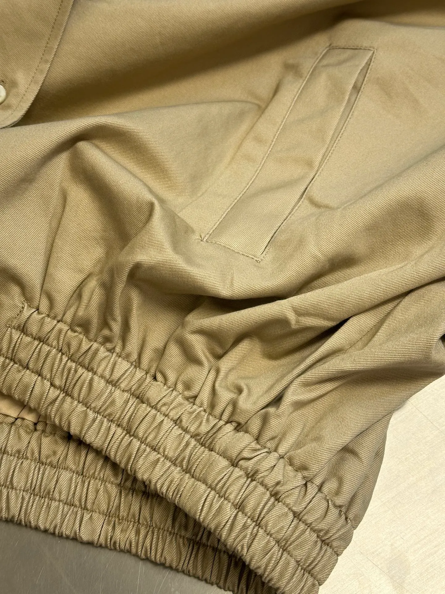 Miu Miu Khaki Miu Miu Classic 1： Miu Miu 2: 3: 4: Size：M-3XL