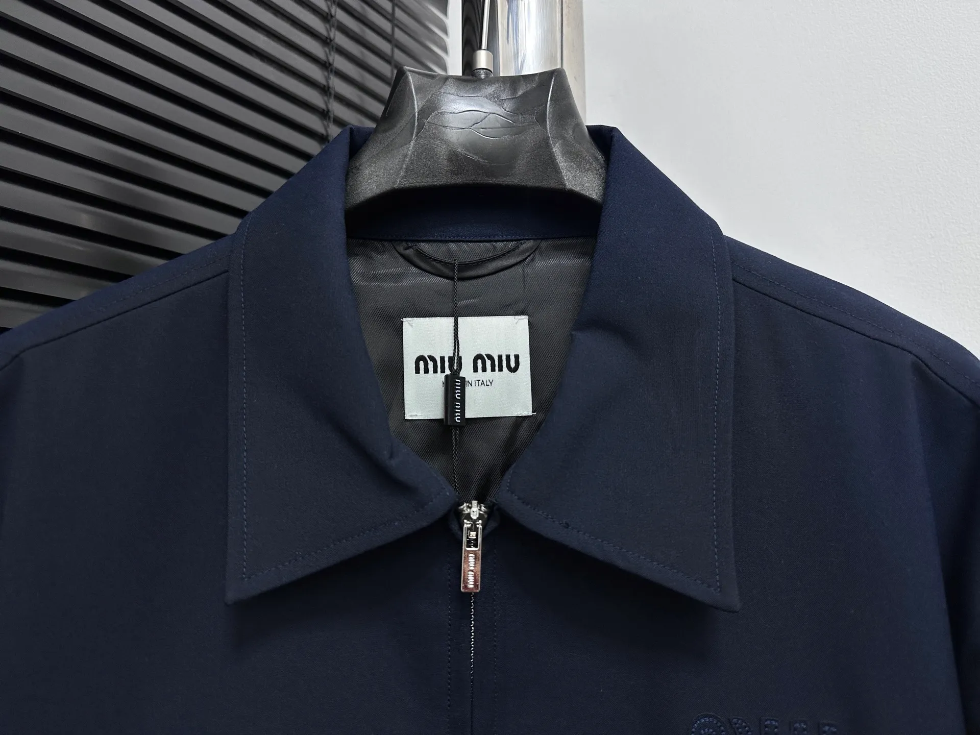 【MIUMIU】 ， 。 ， ， ， ， Navy Blue 。 Quality ， 。 ， ， Same Style ， ， ， ， Same Style！ Size：38 40 42 44