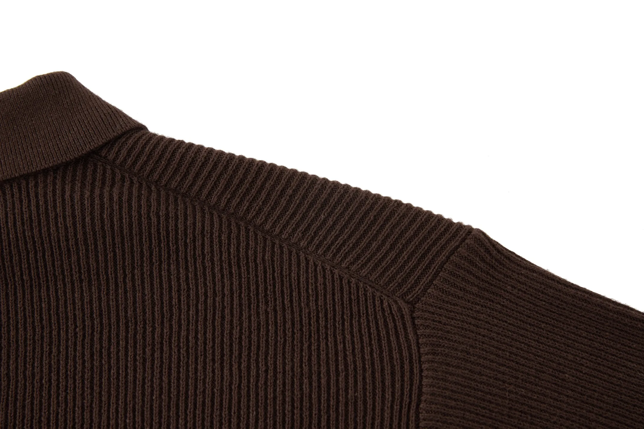MM POLO ： 30% ，60% ，10% 。 ： ， 。 ： ， ， ， 。 Polo Classic ， 。 ， 。 Oversize . . . . . ： 1：1 ： 1：1 Size：36-38-40-42 ： ：8886582