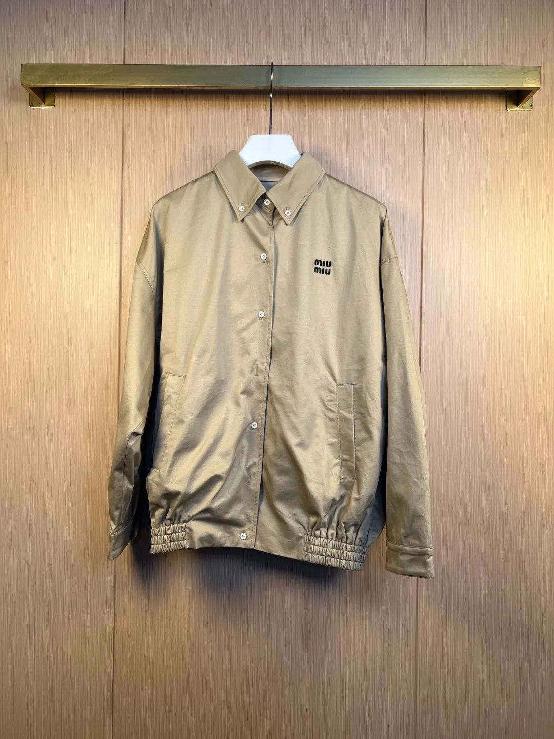 Miu Miu Khaki Miu Miu Classic 1： Miu Miu 2: 3: 4: Size：M-3XL