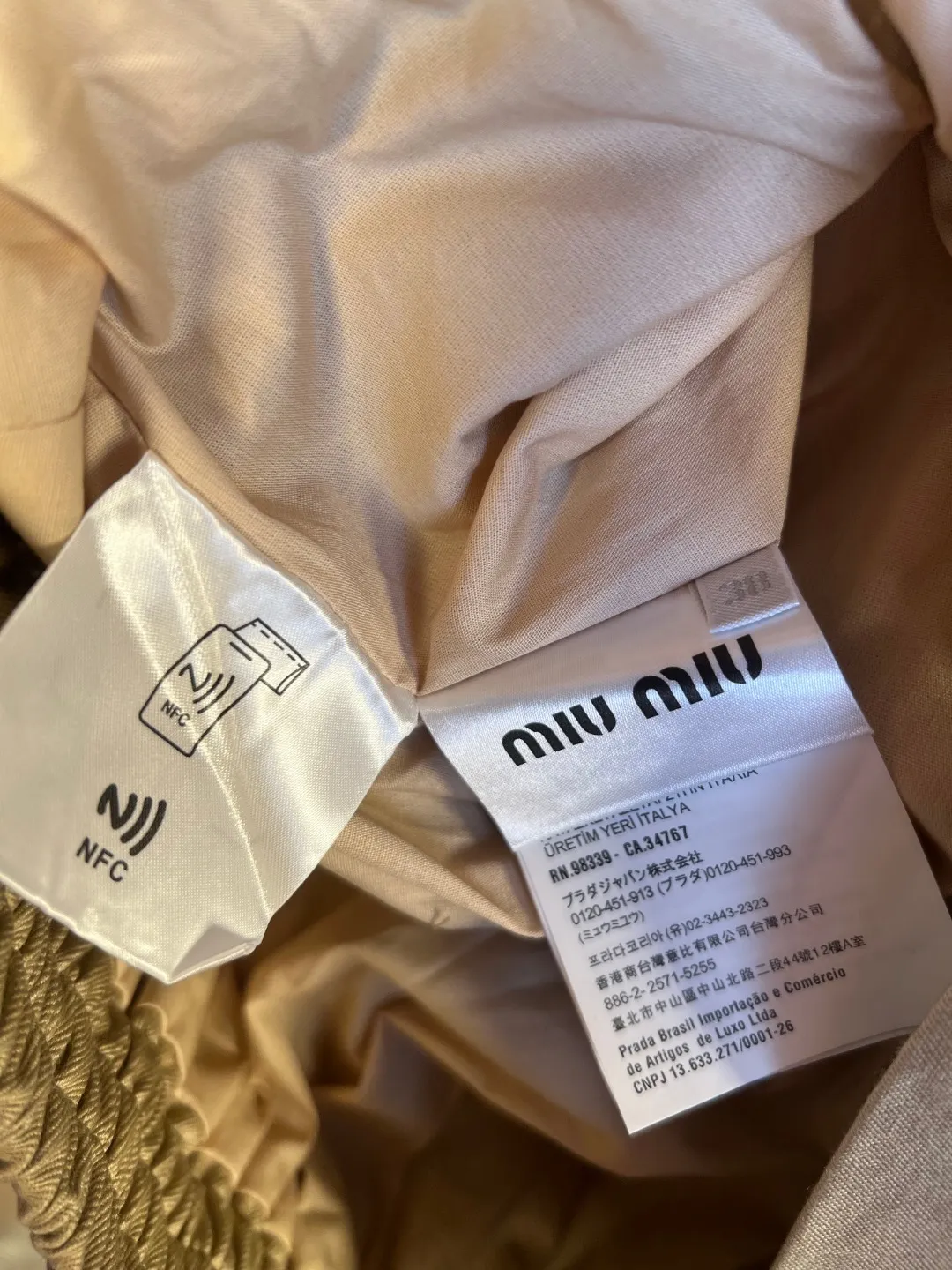 Miu Miu Khaki Miu Miu Classic 1： Miu Miu 2: 3: 4: Size：M-3XL