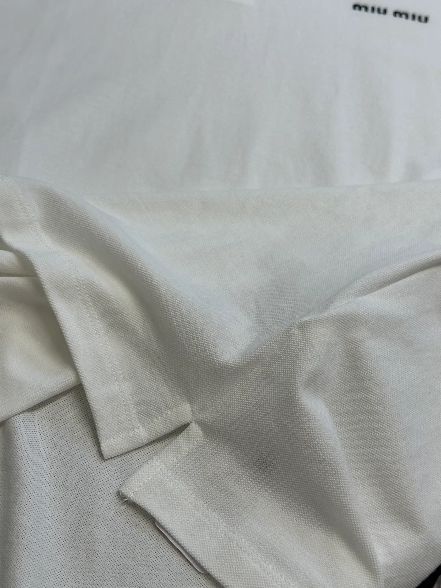 MIU MIU polo ，230 。 ， ， ， 1:1 。 size：s m l xl
