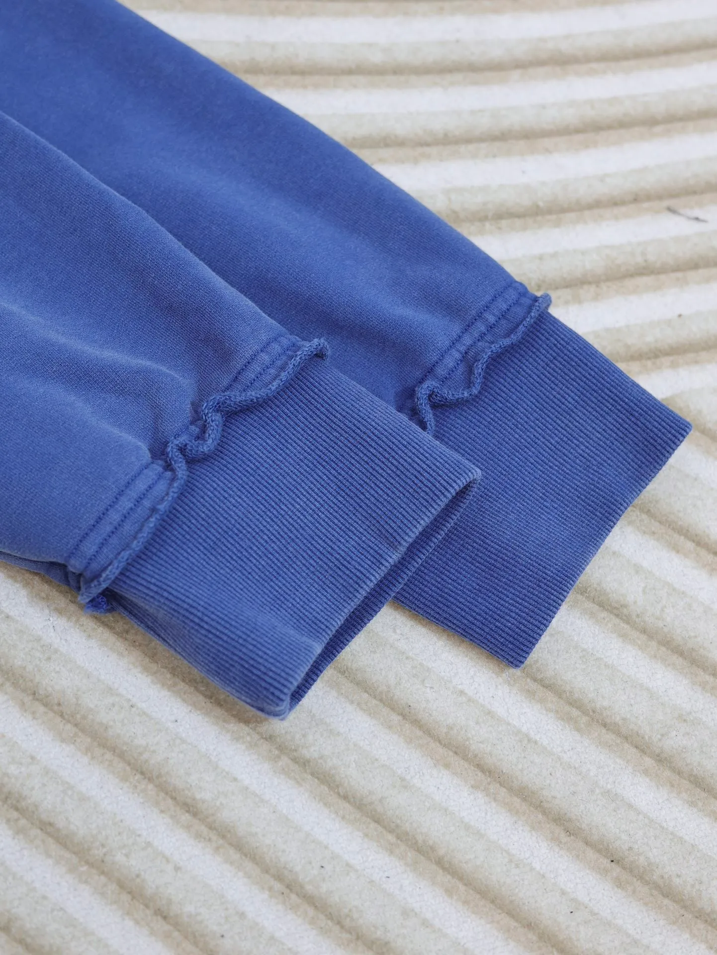 Miumiu/ 24New Arrival logo Retro ， MIU ， Versatile ， ， ， Polo ， Retro， ， Size：S/M/L