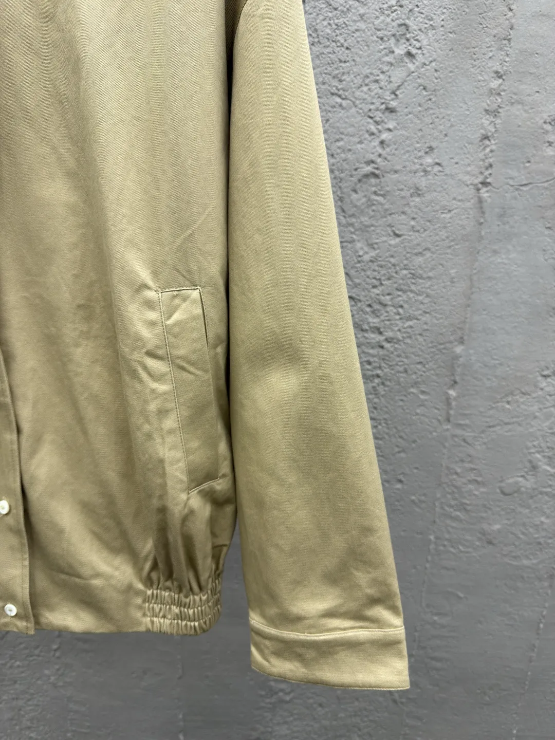 Miu Miu Khaki Miu Miu Classic 1： Miu Miu 2: 3: 4: Size：M-3XL