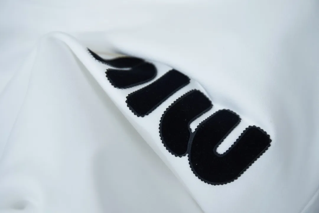 MIU MIU · 420 · · · · ：Black/White Size：S M L XL