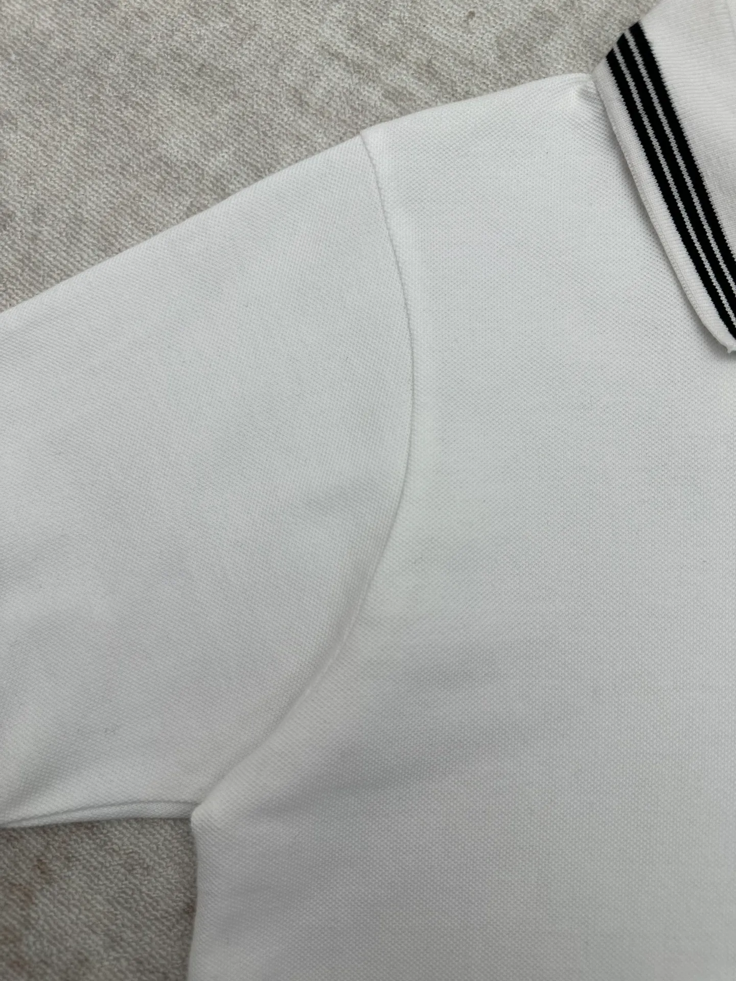 miumiu 25ss New Arrival Polo Polo 。 Piqué 、 。 Sizes：S.M.L.