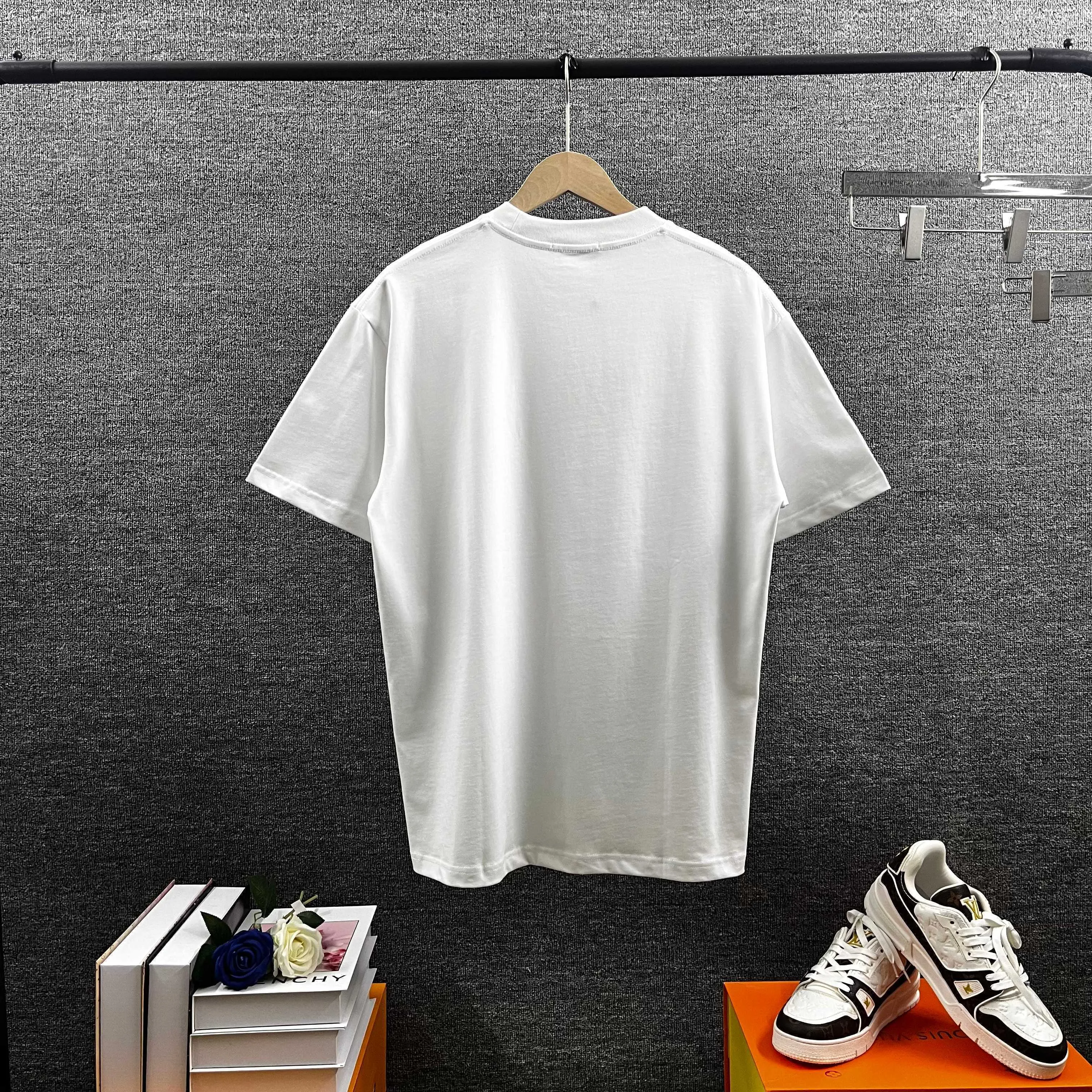miu miu* 2026 Classic T Same Style ：Black White Red Size： S （90-130 ） M （120-150 ） L （140-165 ） XL （160-180 ） XXL （180-210 ）