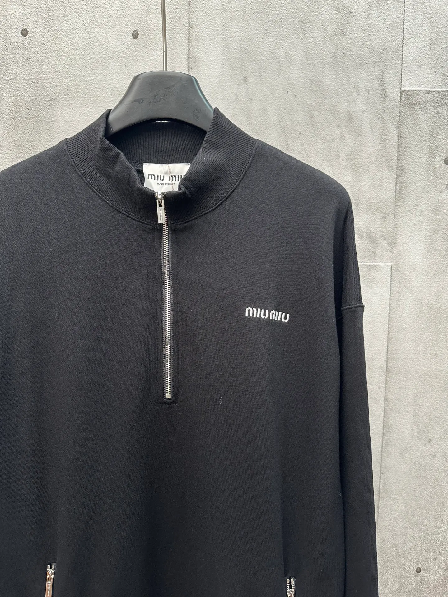 MIUMIU 25FW New Arrival Black Size：S M L