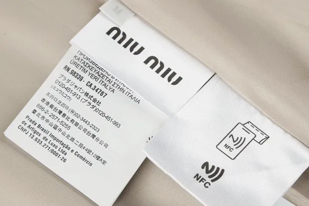 （ 1:1Original Quality) Miumiu/ New Arrival 1:1 ， ， 。 ， 。 ， Wear-Resistant、 。 oversize Classic 。 ， ， 。 1: ， 。 ， ， 。 ， 。 、 、 。 2: ， 。 ， ， 。 ， 。 : 1:1 1:1 : Size：S-XL