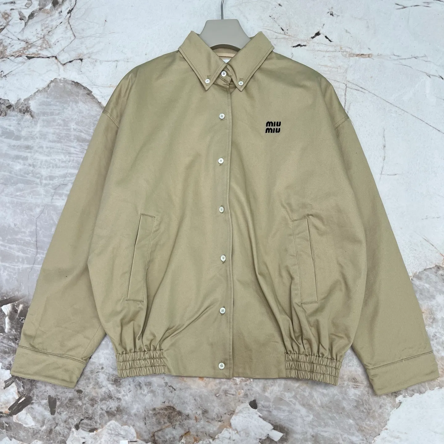 Miu Miu Khaki Miu Miu Classic 1： Miu Miu 2: 3: 4: Size：M-3XL