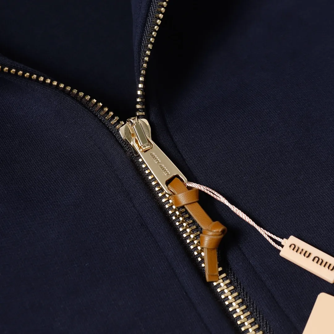 （1:1Original Quality) MIUMIU ✅ 24700 ， 420 Quality ， ， ， ， ， ， ， ， ：Gray Blue Size : 38 40 42 44