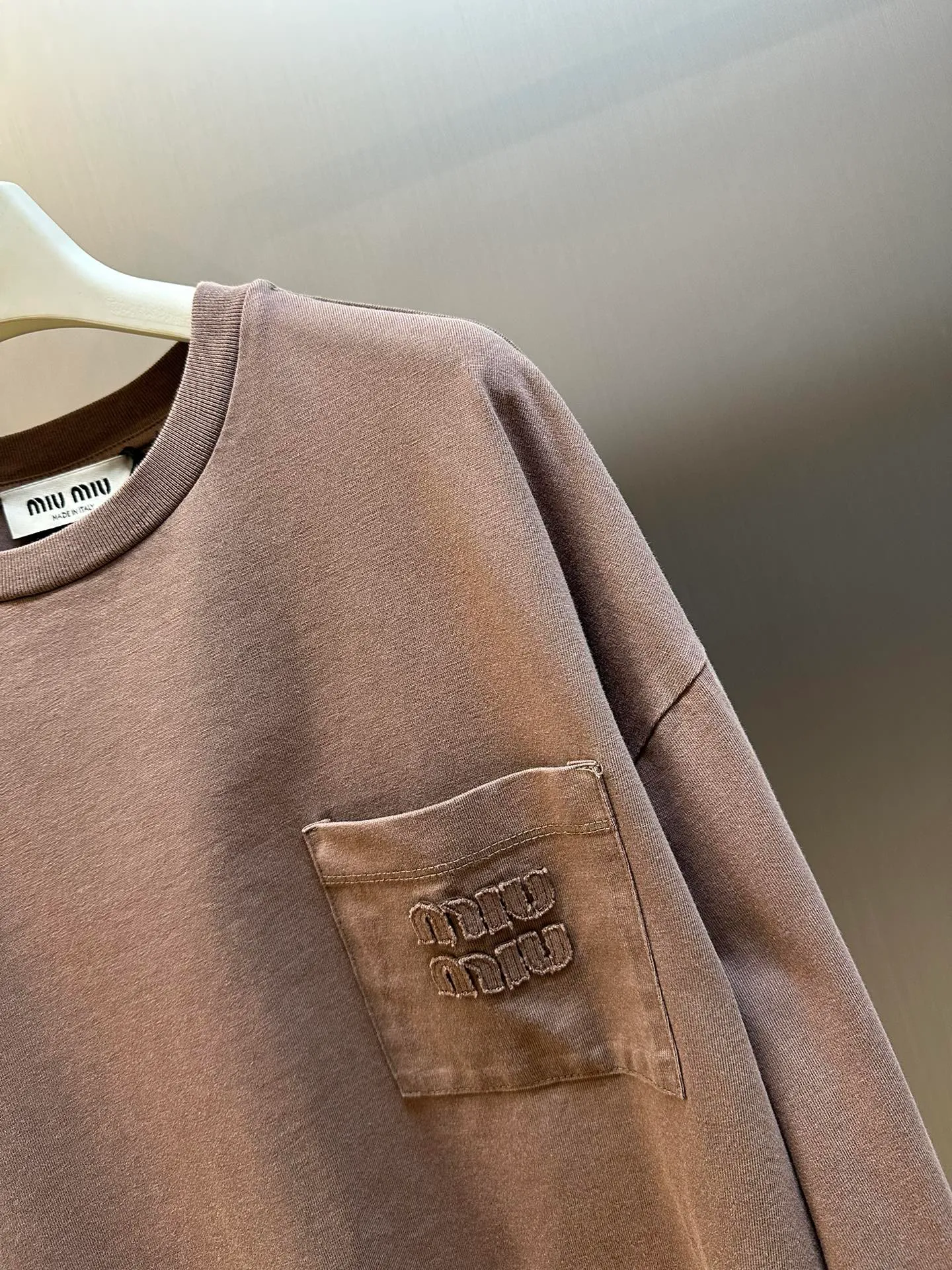 miumiu 15S ， 230g。 ， ， 50℃。 ， ， ， 。 、 ， ， Color Change。 ， ， ， 。 ， ， 。 size：xs s m l