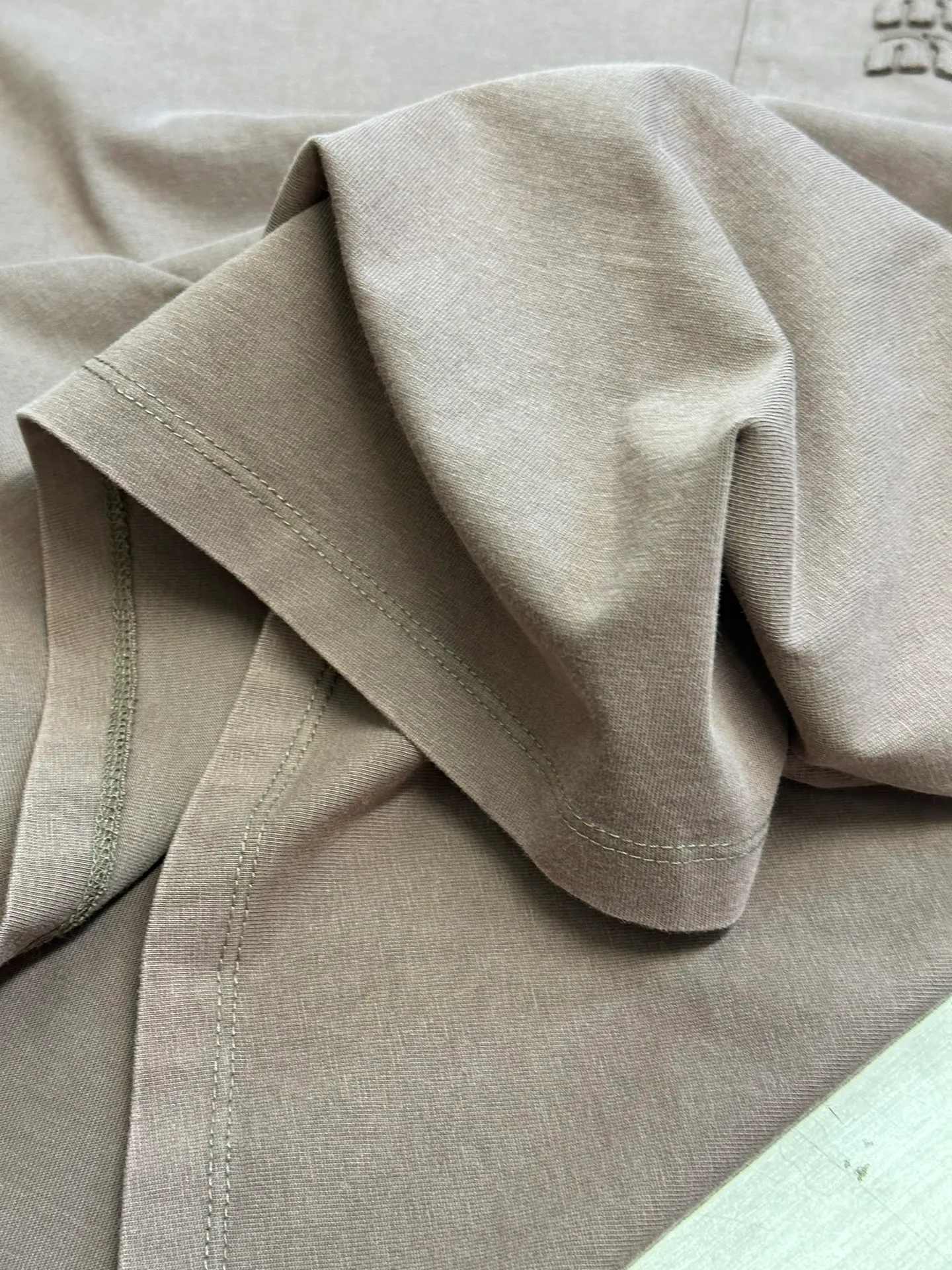 miumiu 15S ， 230g。 ， ， 50℃。 ， ， ， 。 、 ， ， Color Change。 ， ， ， 。 ， ， 。 size：xs s m l